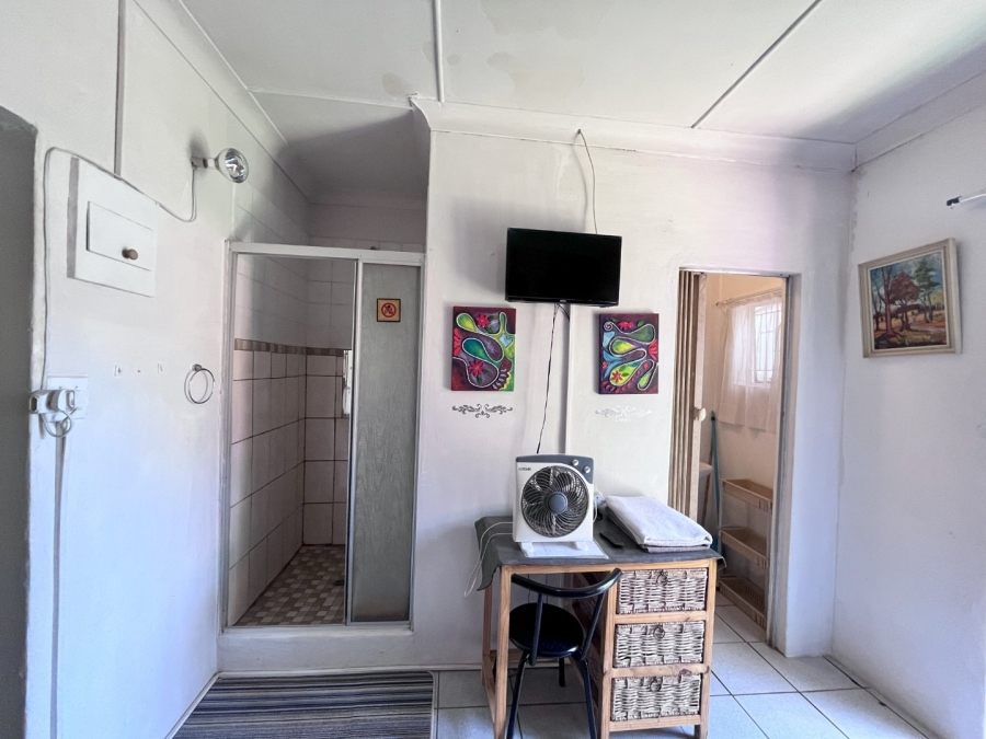 9 Bedroom Property for Sale in Generaal De Wet Free State